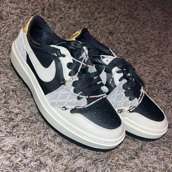Jordan 1 Low SE Elevate Removable Beads Women's size 10 - DV1494-001 - Picture 1 of 8